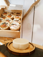 Charger l'image dans la galerie, savonniere-savonnerie-savon-bio-oleron-rasage-barbe-peau-douce - savon.oleron - savons.oleron