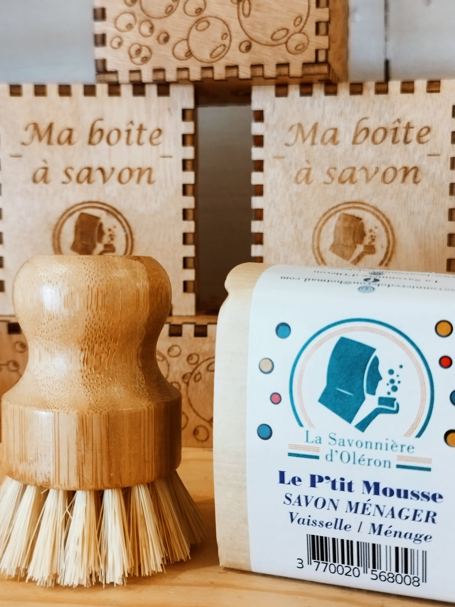 Brosse Vaisselle et Ménage en Bois - La Savonnière d'Oléron
